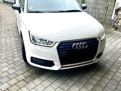 Gebraucht Audi A1 Comfort 125 PS (91 kW) 2015 Kleinwagen