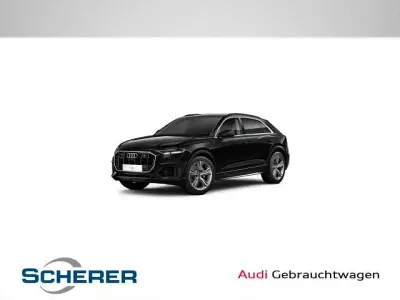 Gebraucht Audi Q8 Basis 340 PS (250 kW) 2023 Mythosschwarz metallic (metallic) SUV