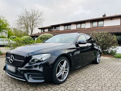 gebraucht Mercedes E220 d 4MATIC Autom.- AMG Line