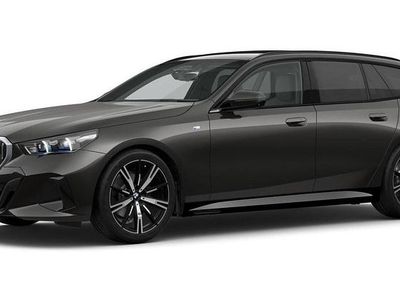Grau Gebraucht 2025 BMW 520 Comfort Edition Kombi | 60.069 € (Etwas zu teuer)