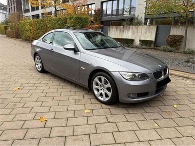 BMW 325