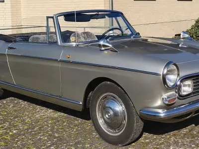 Gebraucht Peugeot 404 105 PS (77 kW) 1963 Silber Cabrio
