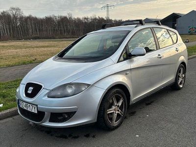 Gebraucht Seat Altea XL 102 PS (75 kW) 2007 Silber Van / Kleinbus