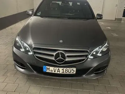 Gebraucht Mercedes E200 Avantgarde 136 PS (100 kW) 2016 Limousine