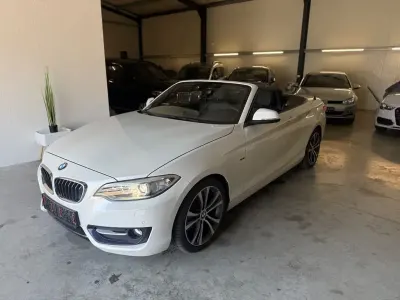Gebraucht BMW 220 Sport Line 184 PS (135 kW) 2015 Weiß Cabrio