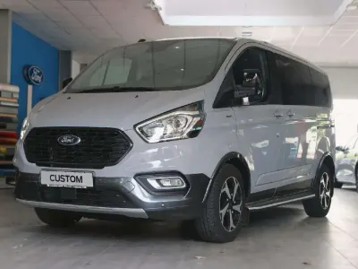 Gebraucht Ford Tourneo Custom Active 150 PS (110 kW) 2023 Fancygrau Van