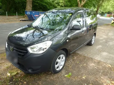 Gebraucht Dacia Dokker Lauréate 116 PS (85 kW) 2014 Grau Van / Kleinbus