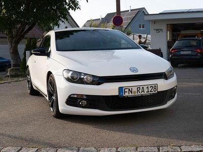 Weiß Gebraucht 2012 VW Scirocco Match Coupé | 8.200 € (Fairer Preis)