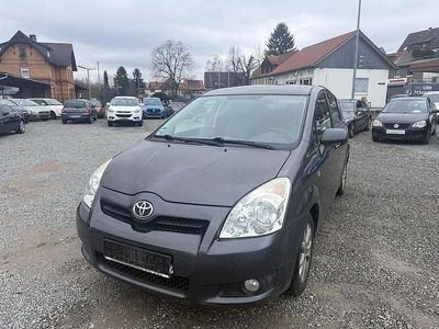 Grau Gebraucht 2009 Toyota Corolla Verso Team Van / Kleinbus | 3.300 € (Superpreis)
