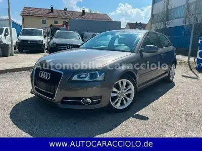 Gebraucht Audi A3 Ambition 140 PS (102 kW) 2011 Grau Kleinwagen