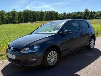 Gebraucht VW Golf VII 105 PS (77 kW) 2014 Grau Kleinwagen