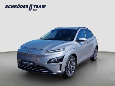 Gebraucht Hyundai Kona Edition 30+ 100 kW (136 PS) 2022 Shimmering silver SUV