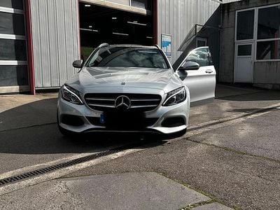 Gebraucht Mercedes C220 170 PS (125 kW) 2018 Silber Kombi