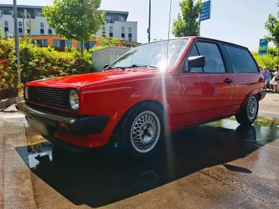 Gebraucht VW Polo 54 PS (39 kW) 1987 Rot Kleinwagen