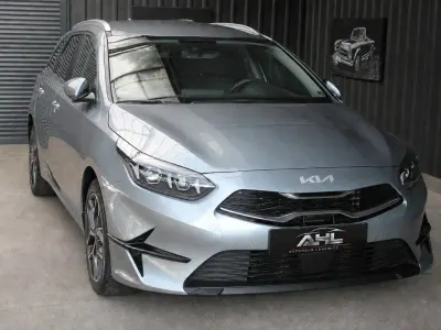 Gebraucht Kia Ceed Sportswagon Platinum 136 PS (100 kW) 2024 Silber Kombi