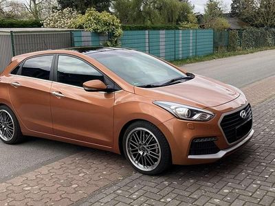 Gebraucht Hyundai i30 Turbo 186 PS (136 kW) 2015 Orange Limousine