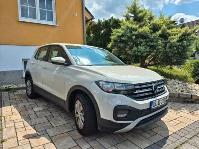 Gebraucht VW T-Cross 110 PS (80 kW) 2023 Beige SUV
