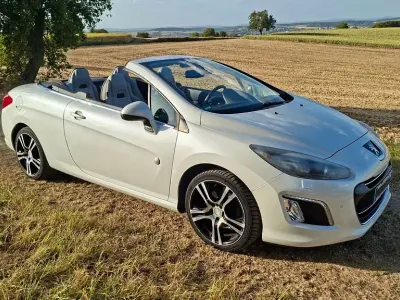Gebraucht Peugeot 308 CC Roland Garros 156 PS (114 kW) 2013 Weiß Cabrio