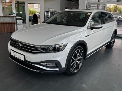 Gebraucht VW Passat Alltrack 280 PS (205 kW) 2021 Oryxweiss Kombi
