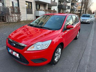 Gebraucht Ford Focus Style 101 PS (74 kW) 2009 Rot Kombi