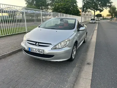 Gebraucht Peugeot 307 CC 136 PS (100 kW) 2003 Silber Cabrio