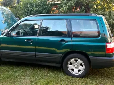 Gebraucht Subaru Forester 125 PS (91 kW) 2000 Grün SUV