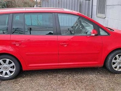Gebraucht VW Touran 136 PS (100 kW) 2004 Rot Van / Kleinbus