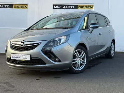 Gebraucht Opel Zafira Tourer Innovation 165 PS (121 kW) 2014 Silber Van / Kleinbus