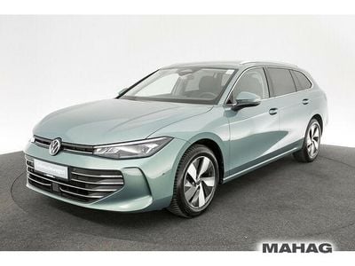 Gebraucht VW Passat Business 150 PS (110 kW) 2024 Maripositgrün metallic Kombi