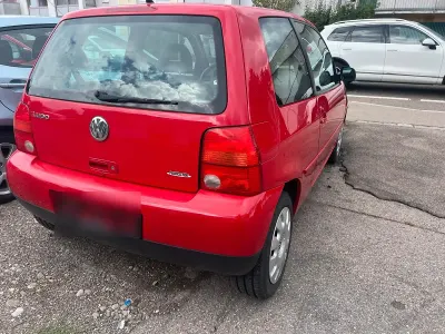 Gebraucht VW Lupo 60 PS (44 kW) 2004 Rot Kleinwagen