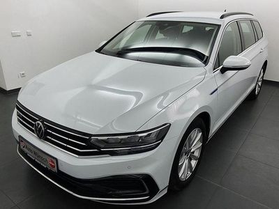 Usata VW Passat GTE 218 CV (160 kW) 2023 Bianco Station wagon