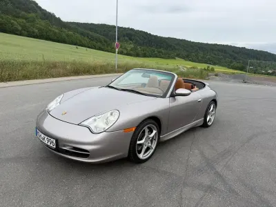 Gebraucht Porsche 911 Carrera 4 Cabriolet 320 PS (235 kW) 2002 Silber Cabrio