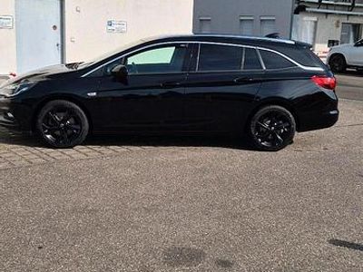 Gebraucht Opel Astra Active 136 PS (100 kW) 2016 Schwarz Kombi