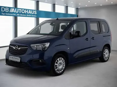 Gebraucht Opel Combo Life Elegance 131 PS (96 kW) 2023 Blau Van / Kleinbus