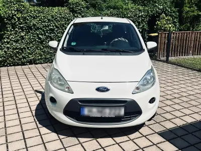 Gebraucht Ford Ka 69 PS (50 kW) 2010 Weiß Kleinwagen