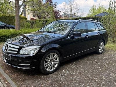 Second-hand Mercedes C300 231 CP (169 kW) 2010 Negru Break
