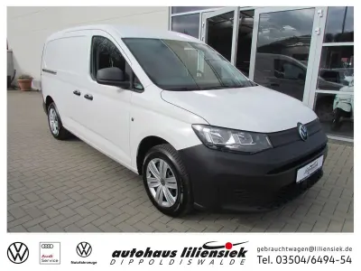 Używany VW Caddy 102 KM (75 kW) 2022 Biały Minivan