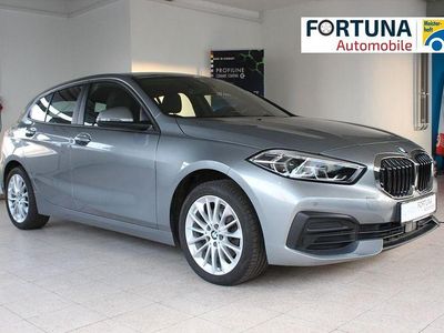 Grau Gebraucht 2022 BMW 116 Advantage Kleinwagen | 19.980 € (Fairer Preis)