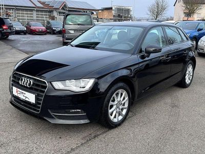 Gebraucht Audi A3 Attraction 122 PS (89 kW) 2013 Schwarz Limousine