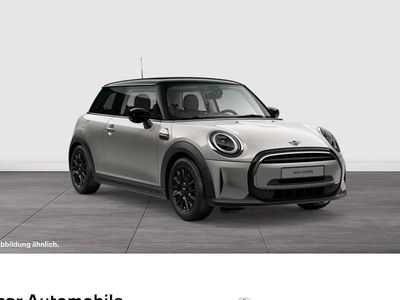 Silber Gebraucht 2023 Mini Cooper Clubman Classic Kombi | 21.990 € (Guter Preis)