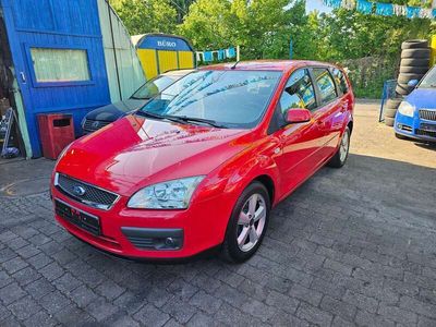 Rot Gebraucht 2006 Ford Focus Kombi | 3.890 € (Etwas zu teuer)