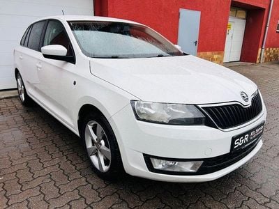 Weiß Gebraucht 2013 Skoda Rapid Elegance Limousine | 6.300 € (Fairer Preis)