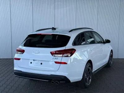 Neu Hyundai i30 N Line 140 PS (102 kW) 2025 Atlas white Kombi