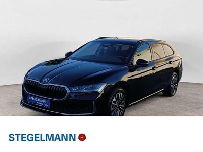 Gebraucht Skoda Superb Selection 150 PS (110 kW) 2025 Onyxschwarz metallic Kombi