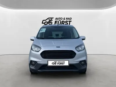 Gebraucht Ford Transit Trend 101 PS (74 kW) 2019 Silber Kombi