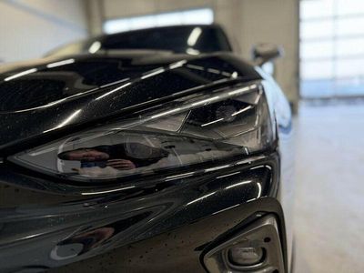 Gebraucht Cupra Leon 150 PS (110 kW) 2025 Midnight schwarz Limousine