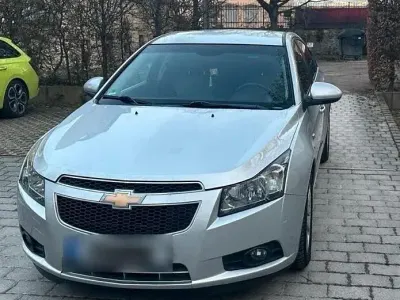 Gebraucht Chevrolet Cruze 120 PS (88 kW) 2011 Silber Limousine