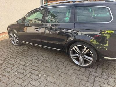 Usado VW Passat Exclusive 177 HP (130 kW) 2013 Preto Carrinha