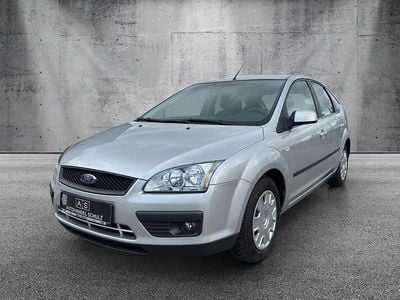Silber Gebraucht 2007 Ford Focus Fun X Limousine | 4.899 € (Teuer)