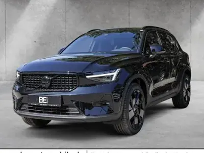 Gebraucht Volvo XC40 Plus 163 PS (119 kW) 2025 Schwarz SUV
